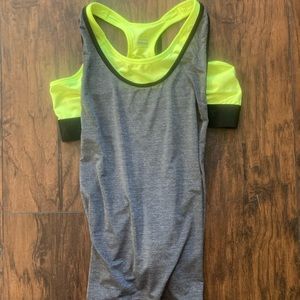 Nike workout top